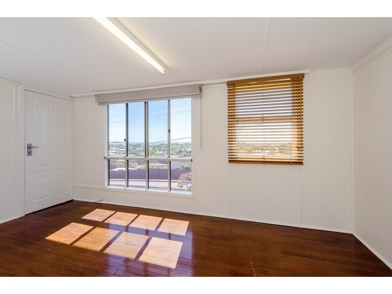 287 Auckland Street, South Gladstone QLD 4680