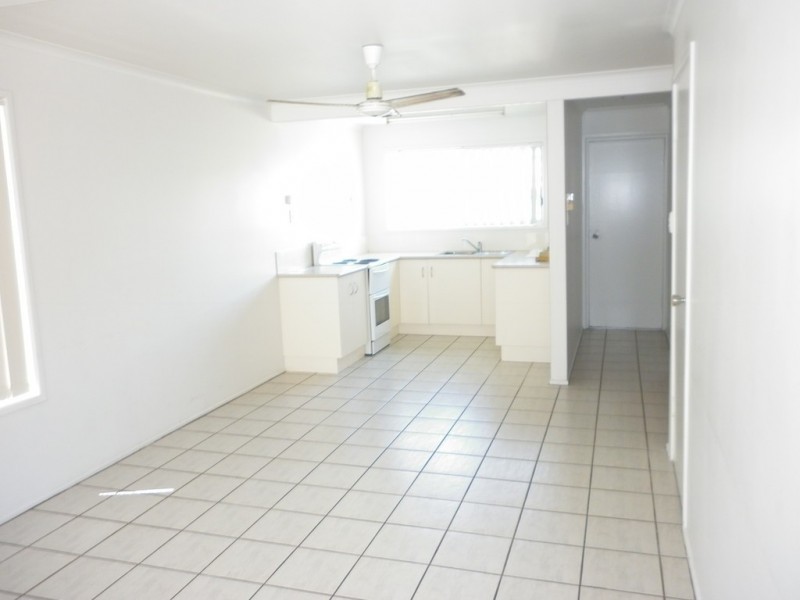 9/7 EDEN STREET, South Gladstone QLD 4680