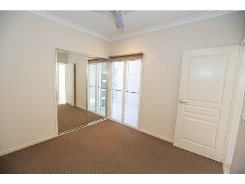 12 Sanctuary Place, South Gladstone QLD 4680