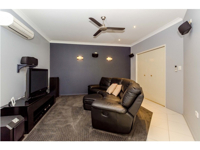 27 Beezley Street, Glen Eden QLD 4680