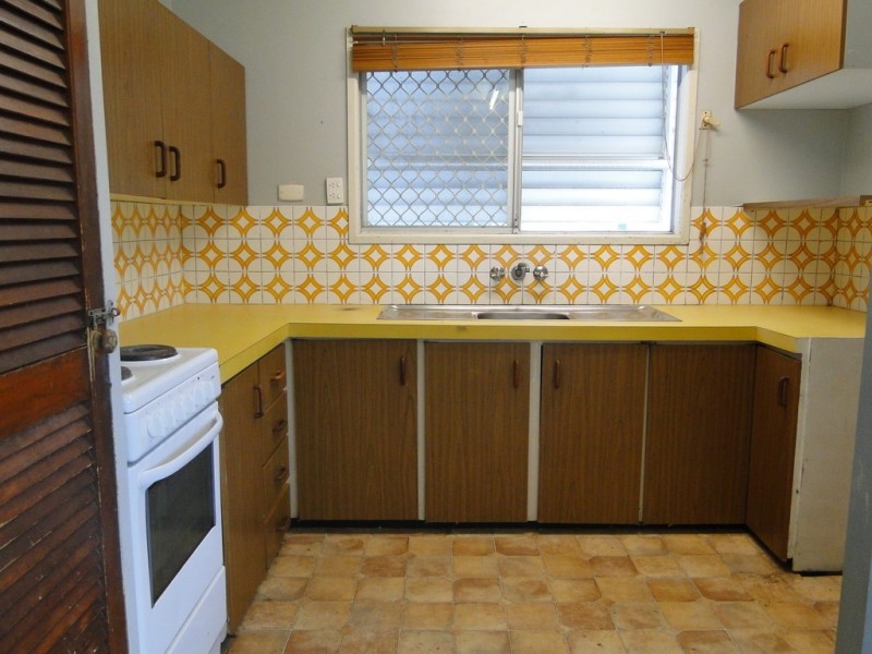 4 Cairncross Street, Sun Valley QLD 4680