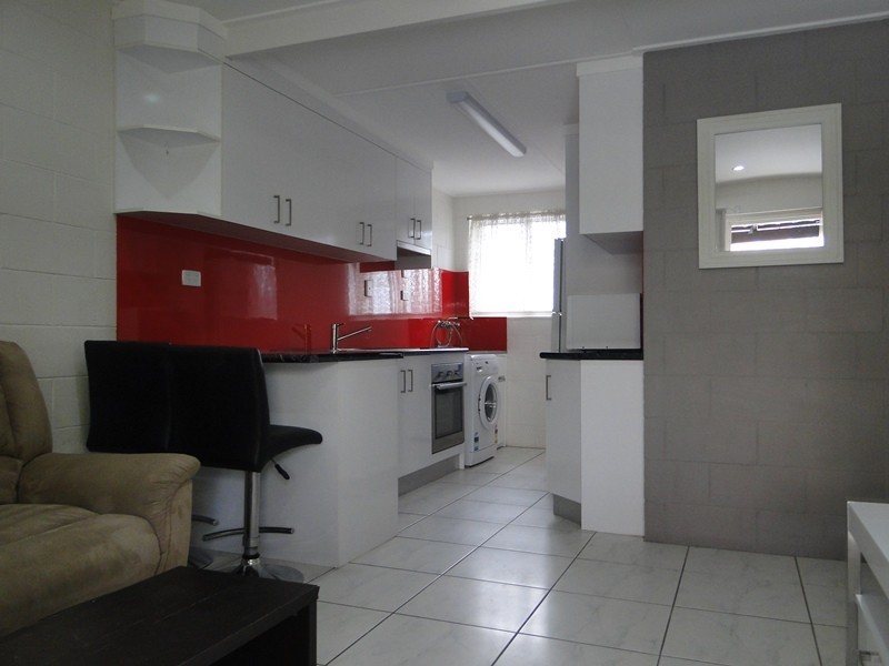 6/10 View Street, West Gladstone QLD 4680