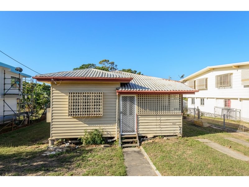 274 Auckland Street, South Gladstone QLD 4680