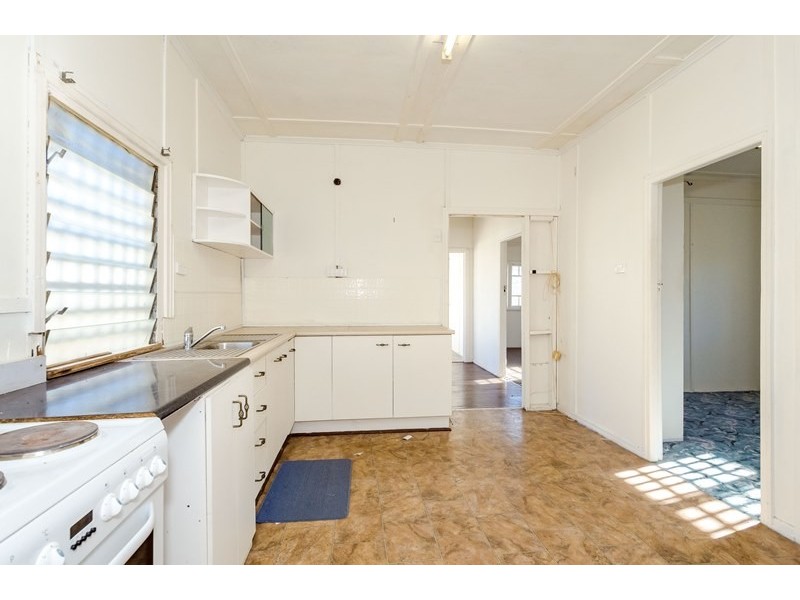 274 Auckland Street, South Gladstone QLD 4680