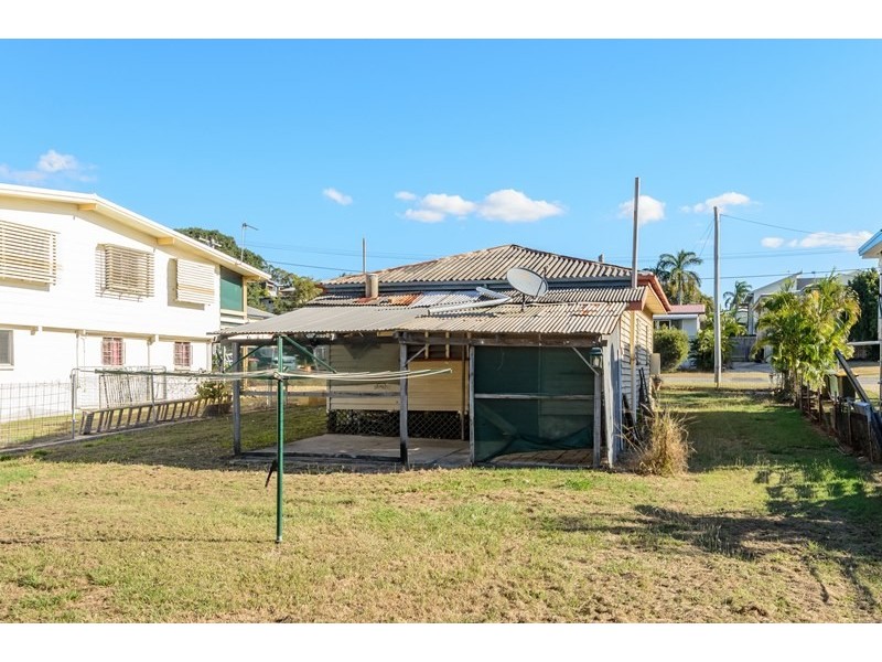 274 Auckland Street, South Gladstone QLD 4680