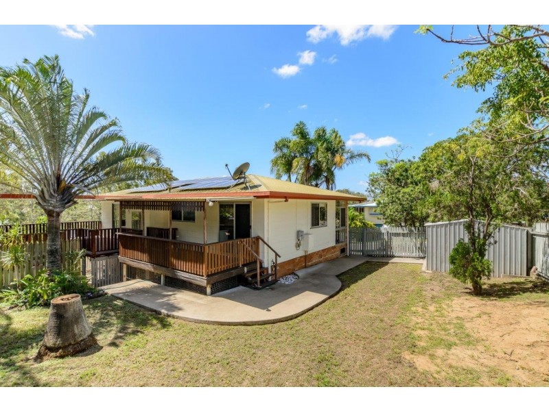 1 Banksia Street, Boyne Island QLD 4680