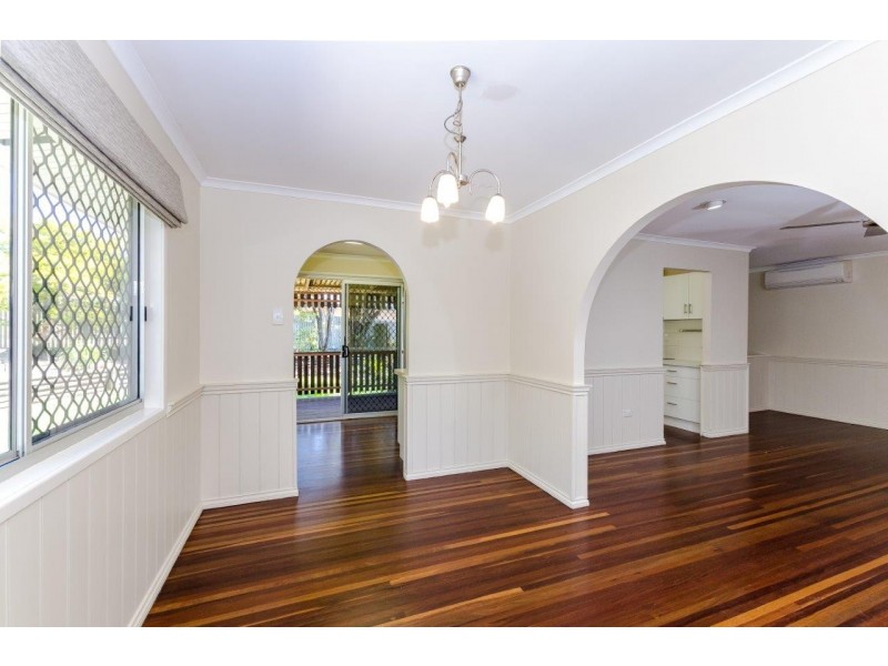 1 Banksia Street, Boyne Island QLD 4680
