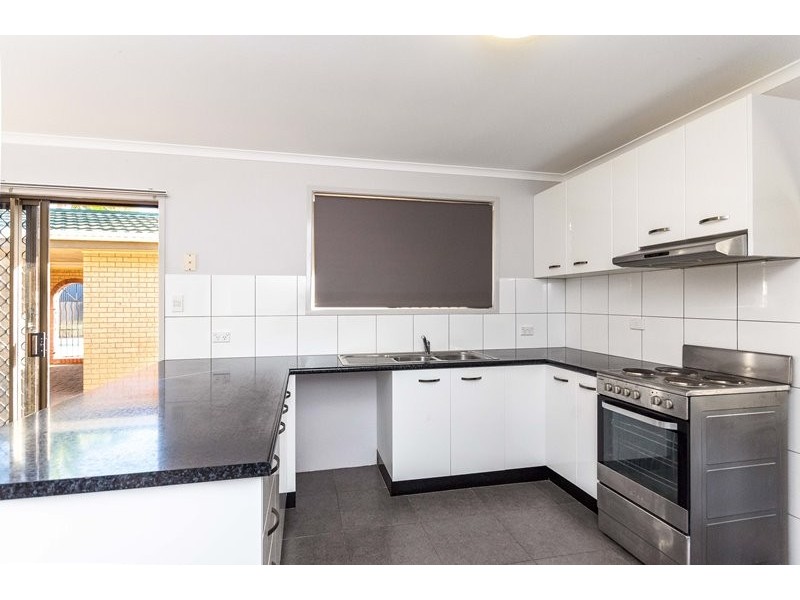 1 Mercedes Street, Clinton QLD 4680