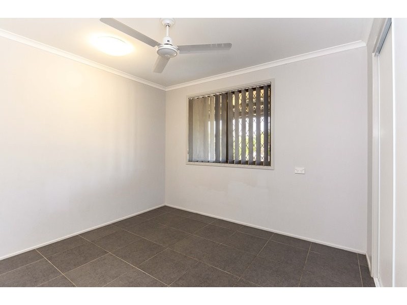 1 Mercedes Street, Clinton QLD 4680