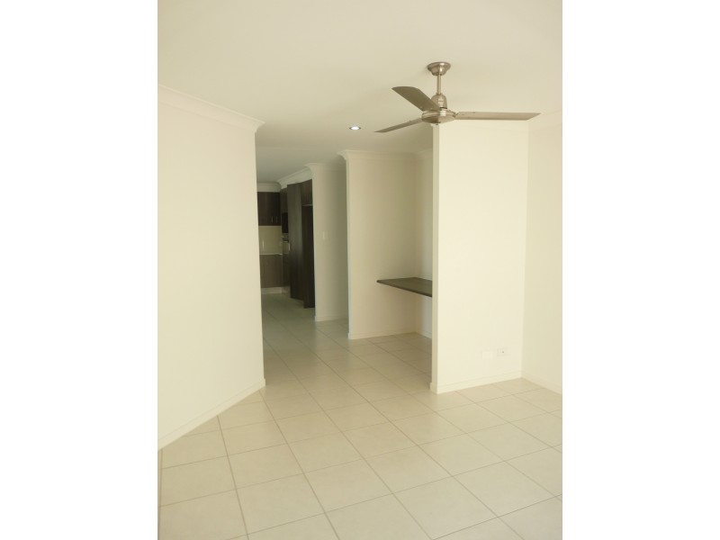 18 Wentworth Place, Glen Eden QLD 4680