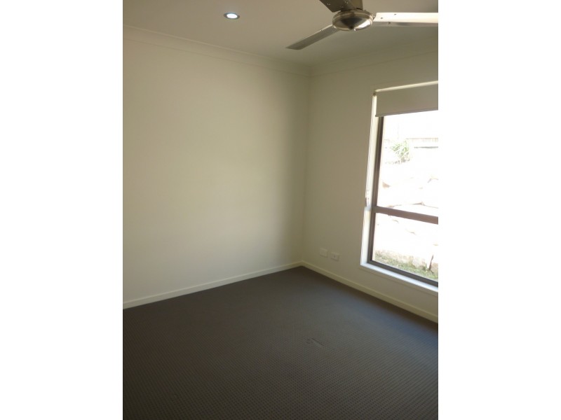 18 Wentworth Place, Glen Eden QLD 4680