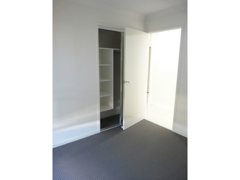 18 Wentworth Place, Glen Eden QLD 4680