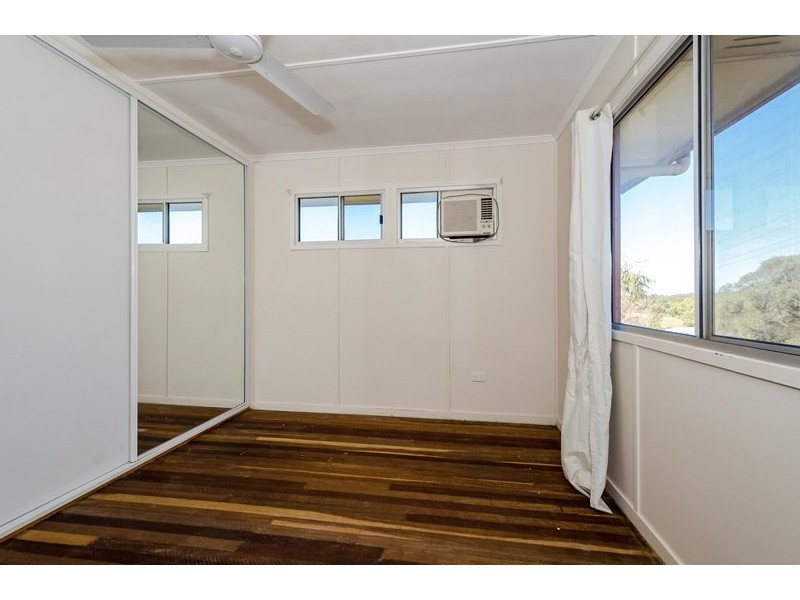 24 Bell Street, Barney Point QLD 4680