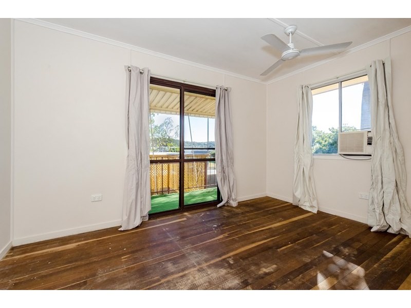 24 Bell Street, Barney Point QLD 4680