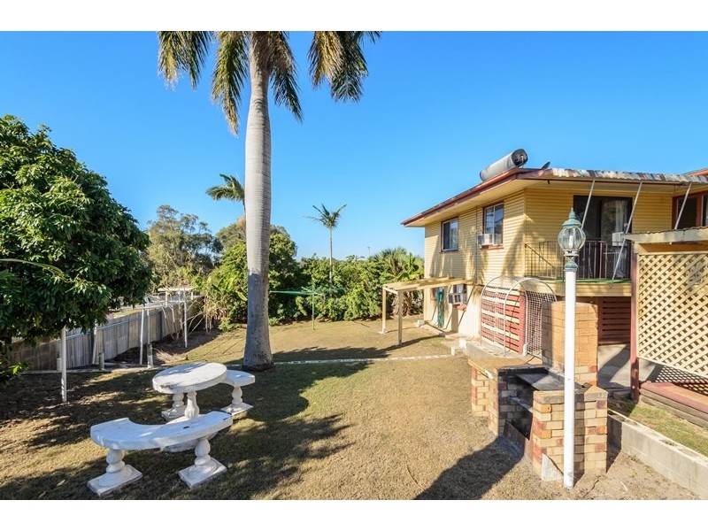 24 Bell Street, Barney Point QLD 4680