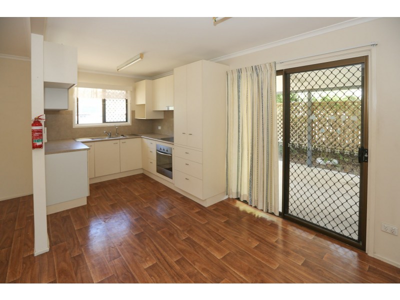 30 Beak Street, New Auckland QLD 4680