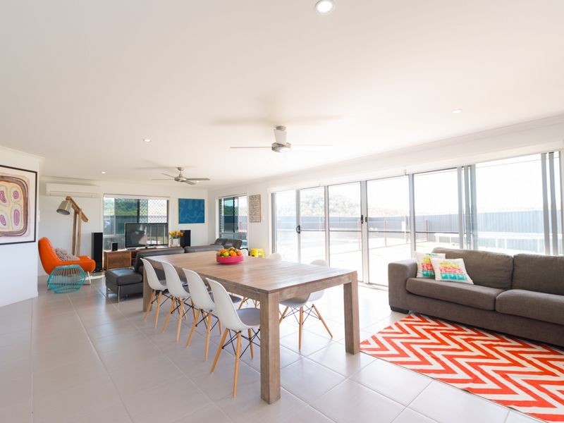 5 Swagmans Crescent, Glen Eden QLD 4680