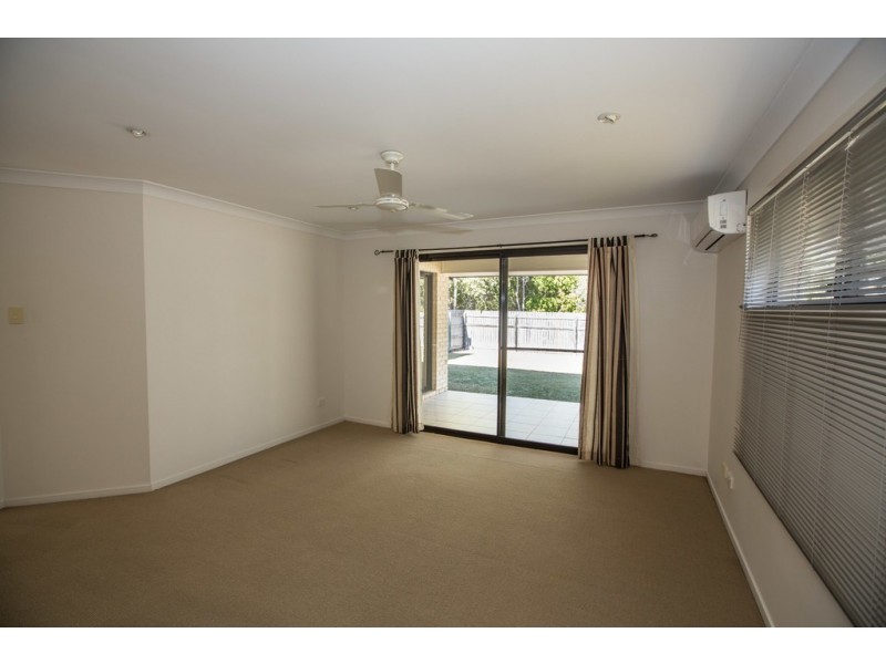 101 Emmadale Drive, New Auckland QLD 4680