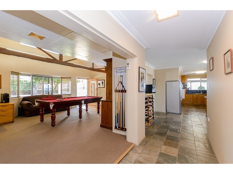 240 Goondoon Street, South Gladstone QLD 4680