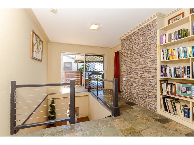 240 Goondoon Street, South Gladstone QLD 4680