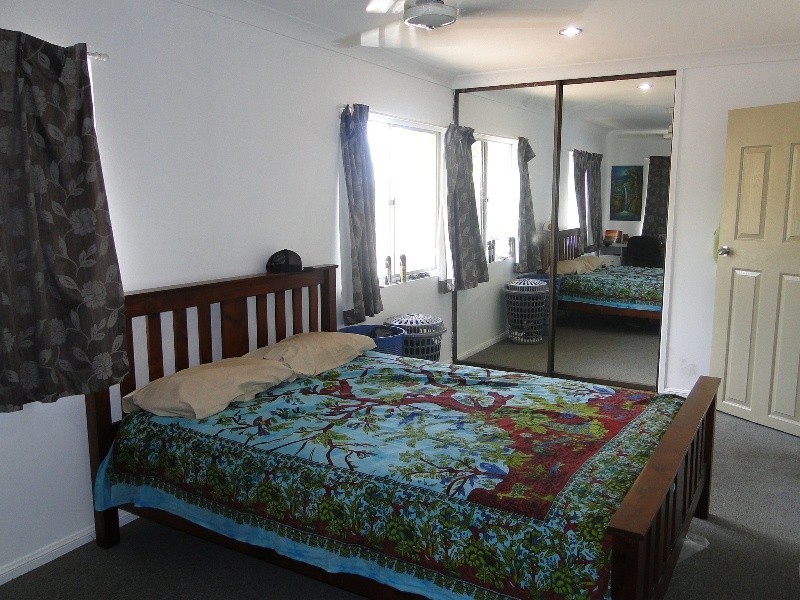 49 Elizabeth Street, South Gladstone QLD 4680