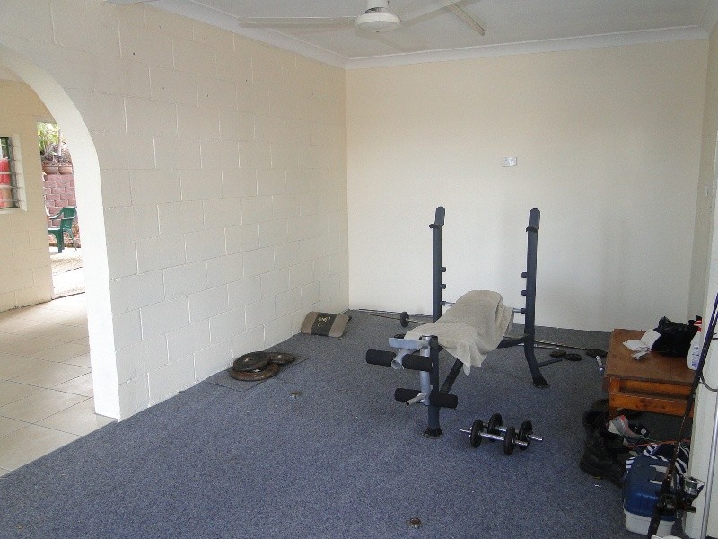 49 Elizabeth Street, South Gladstone QLD 4680