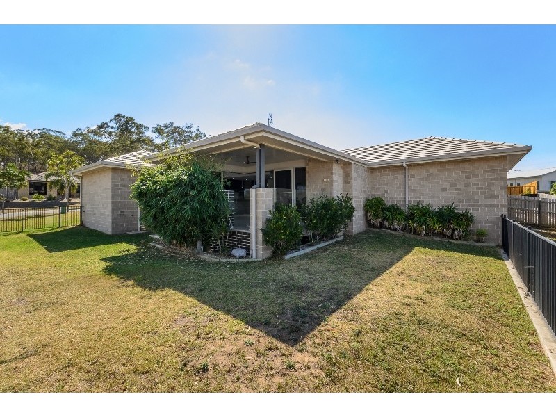 12 Grasstree Crescent, Kirkwood QLD 4680
