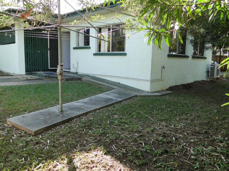 2/19 CLARK STREET, Clinton QLD 4680