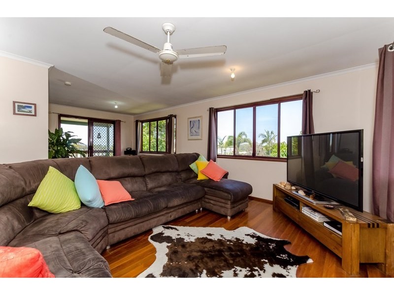 5 Chapple Court, Boyne Island QLD 4680