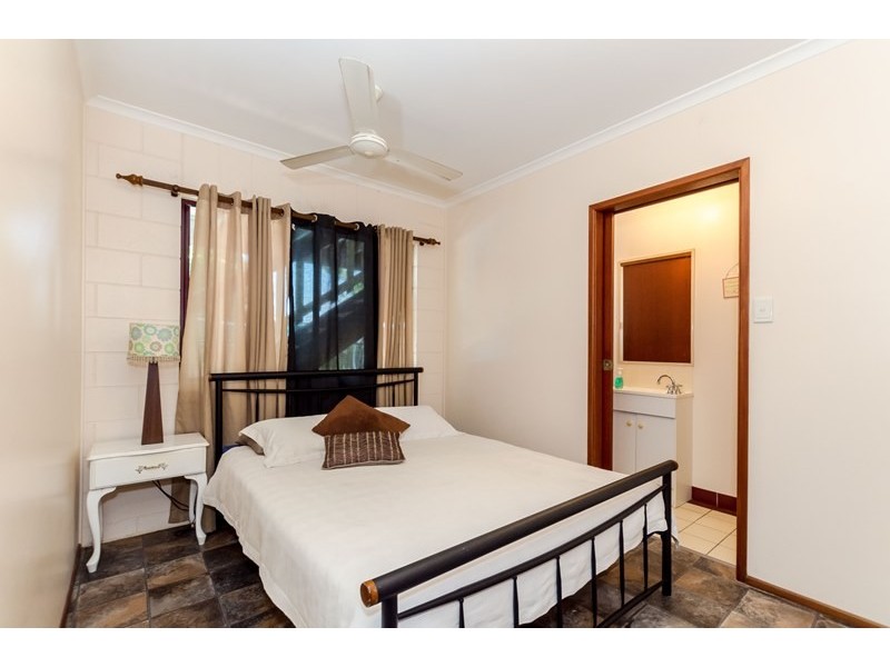 5 Chapple Court, Boyne Island QLD 4680