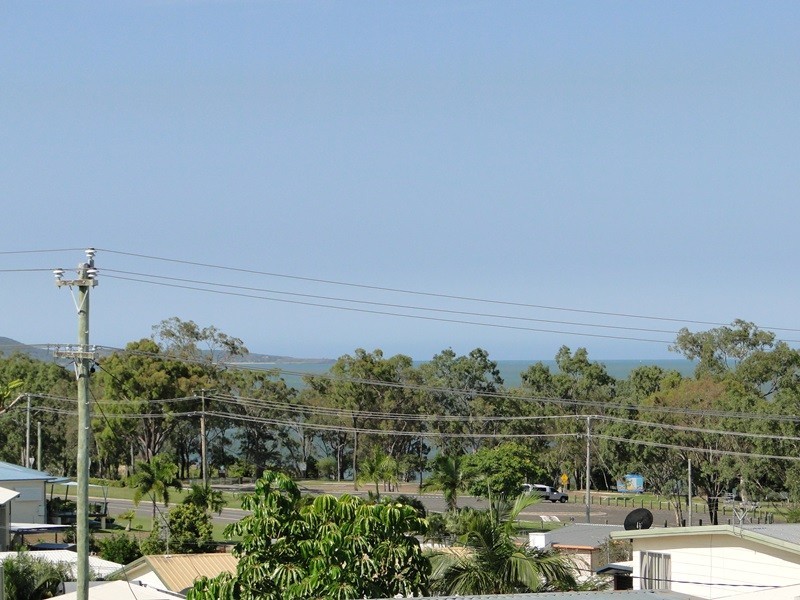 5 Chapple Court, Boyne Island QLD 4680