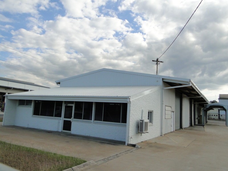18 Blain Drive, Callemondah QLD 4680