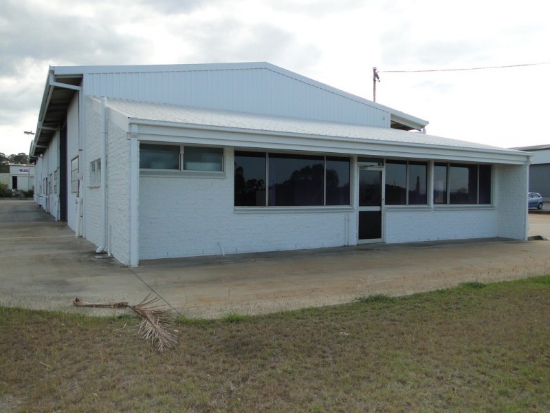 18 Blain Drive, Callemondah QLD 4680