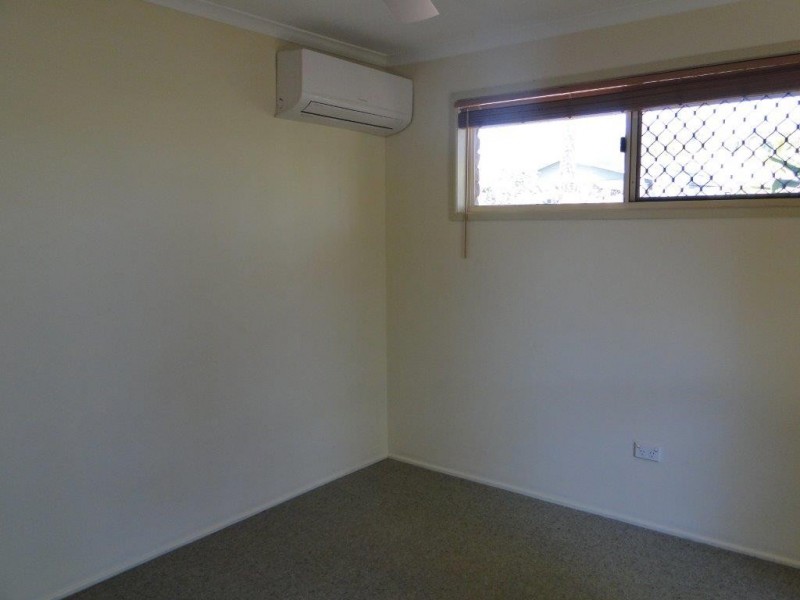 1/20 CHAPMAN DRIVE, Clinton QLD 4680