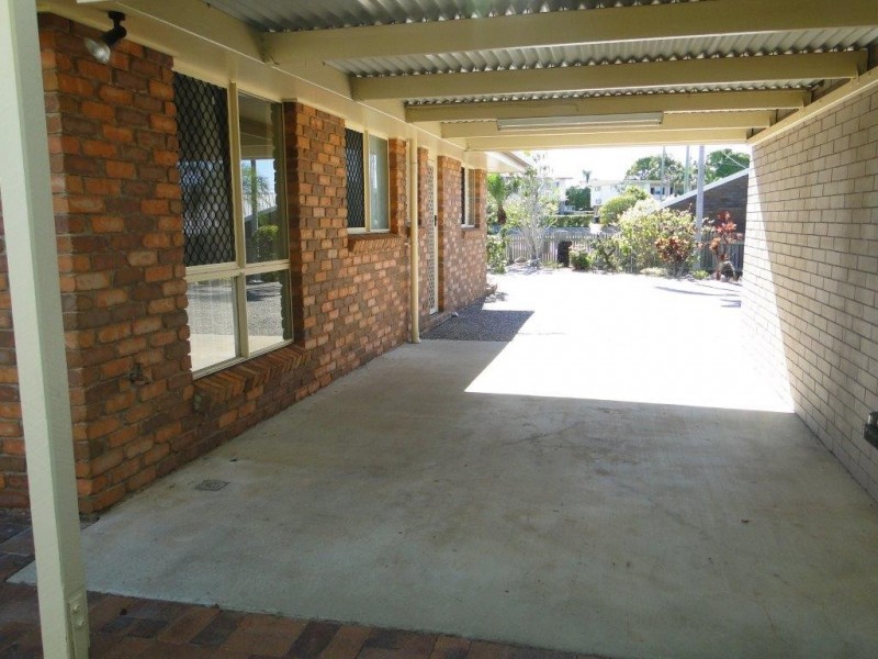 1/20 CHAPMAN DRIVE, Clinton QLD 4680