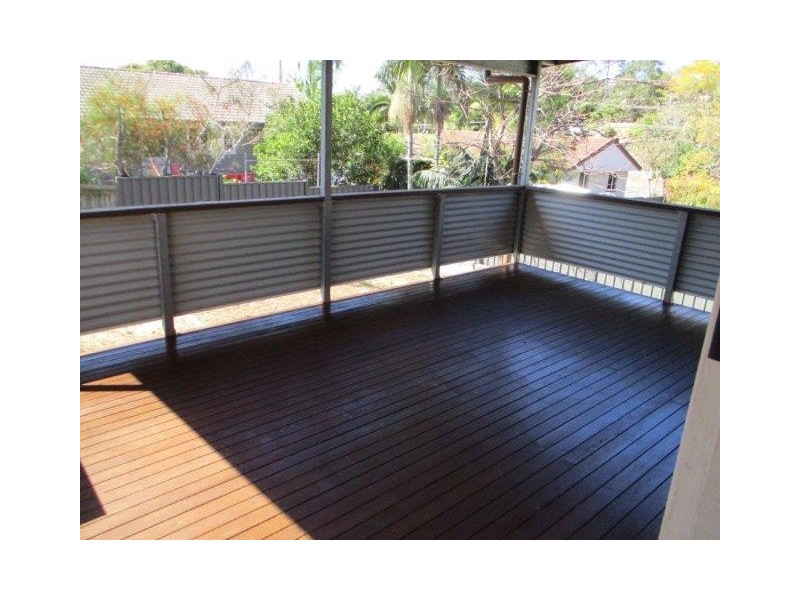 6 BRUNKE STREET, West Gladstone QLD 4680