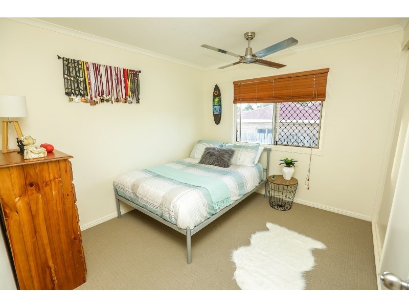 7 Leonie Court, New Auckland QLD 4680