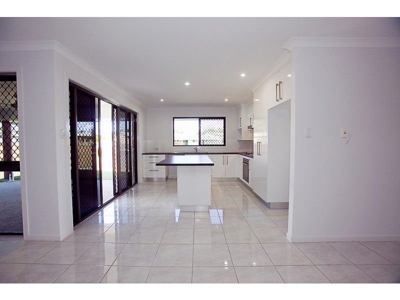 2 BEATLE PARADE, Calliope QLD 4680