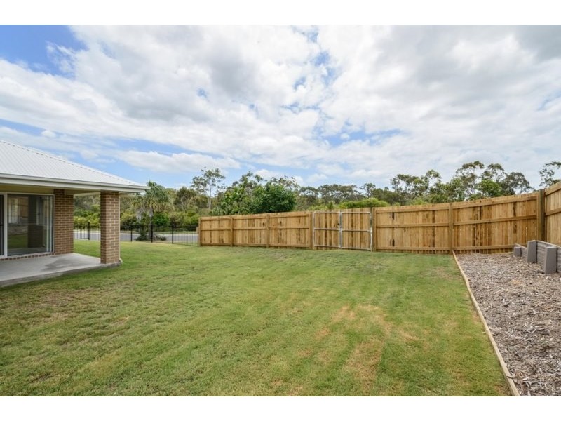 35 Peter Corones Drive, Kirkwood QLD 4680