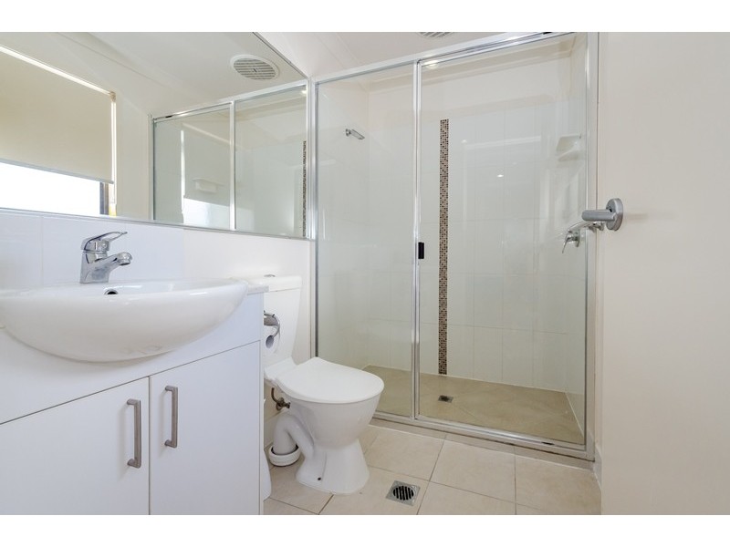 8/15 Morris Avenue, Calliope QLD 4680