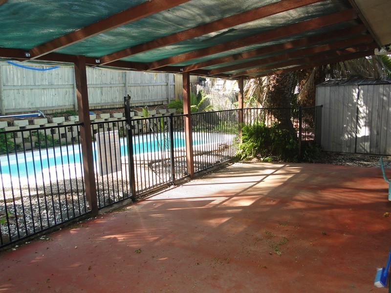 13 AQUARIUS STREET, Clinton QLD 4680