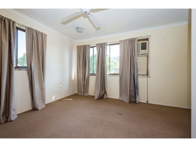 4/196 Auckland Street, South Gladstone QLD 4680