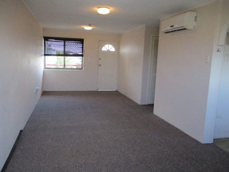 28/7 KENT STREET, West Gladstone QLD 4680