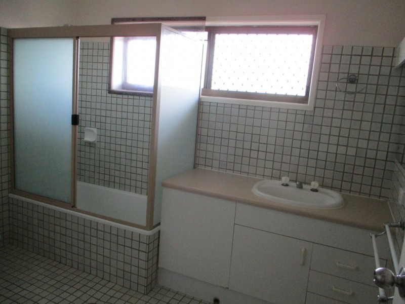 28/7 KENT STREET, West Gladstone QLD 4680