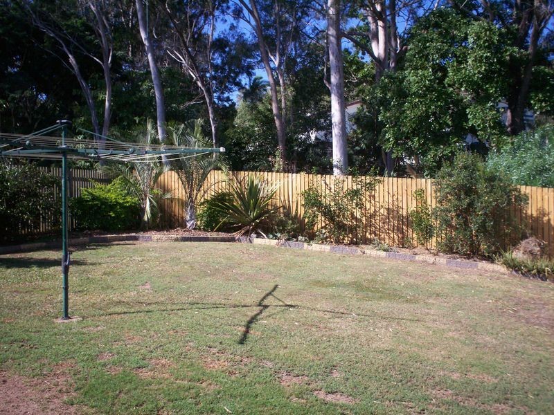 16 Norris Street, West Gladstone QLD 4680