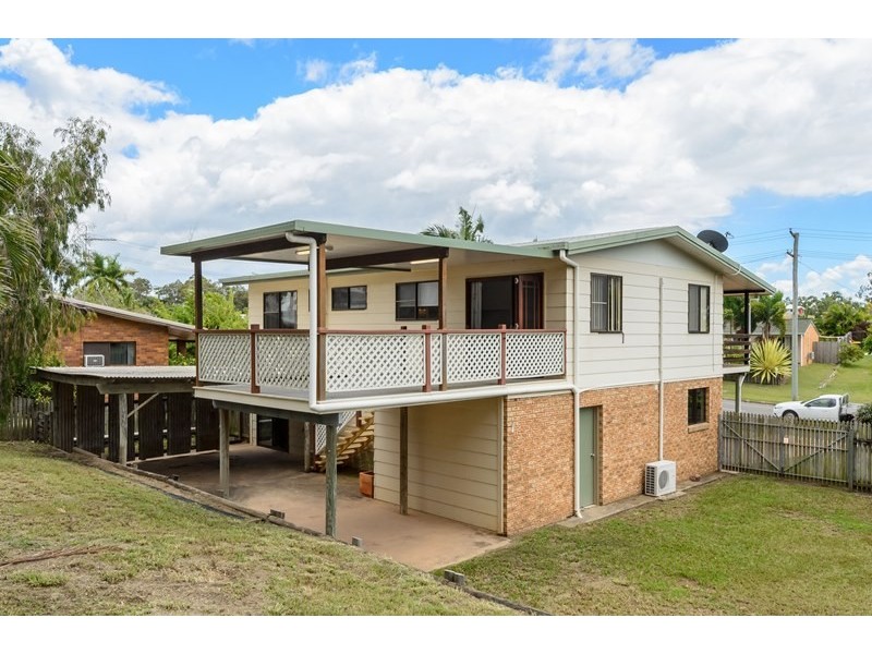 7 Carinya Drive, Clinton QLD 4680