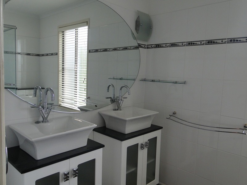 234 GOONDOON STREET, South Gladstone QLD 4680