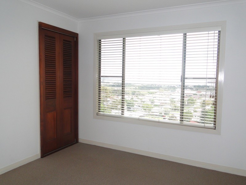 234 GOONDOON STREET, South Gladstone QLD 4680