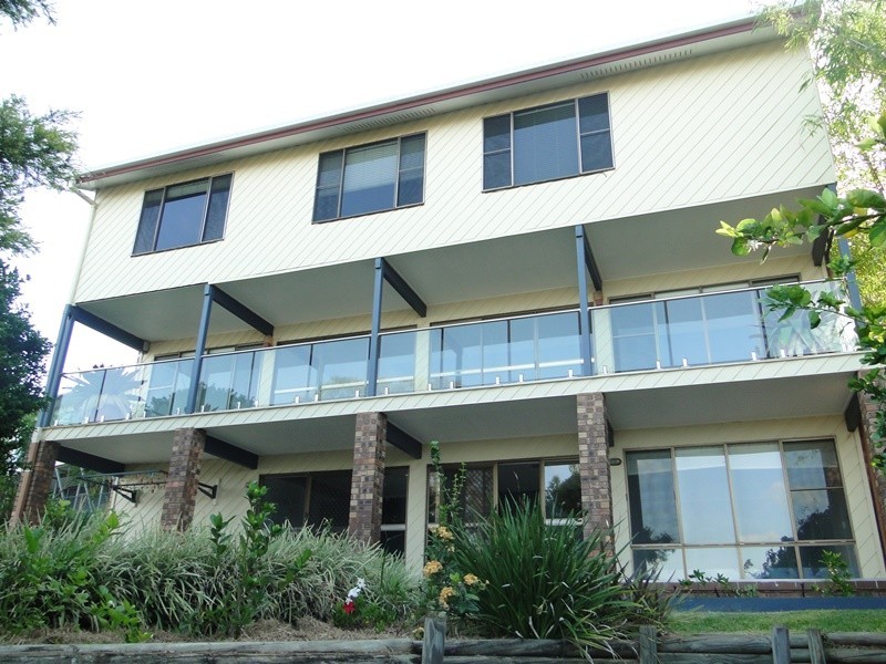 234 GOONDOON STREET, South Gladstone QLD 4680