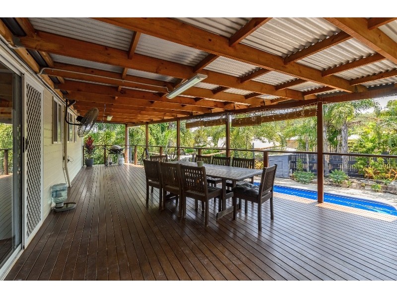 17 Wattora Close, Boyne Island QLD 4680